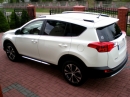 Zdjęcie 7 - Biała perła Toyota RAV 4 SUV